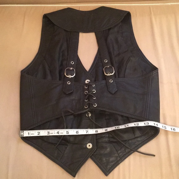 100% Leather Vest - Picture 7 of 8